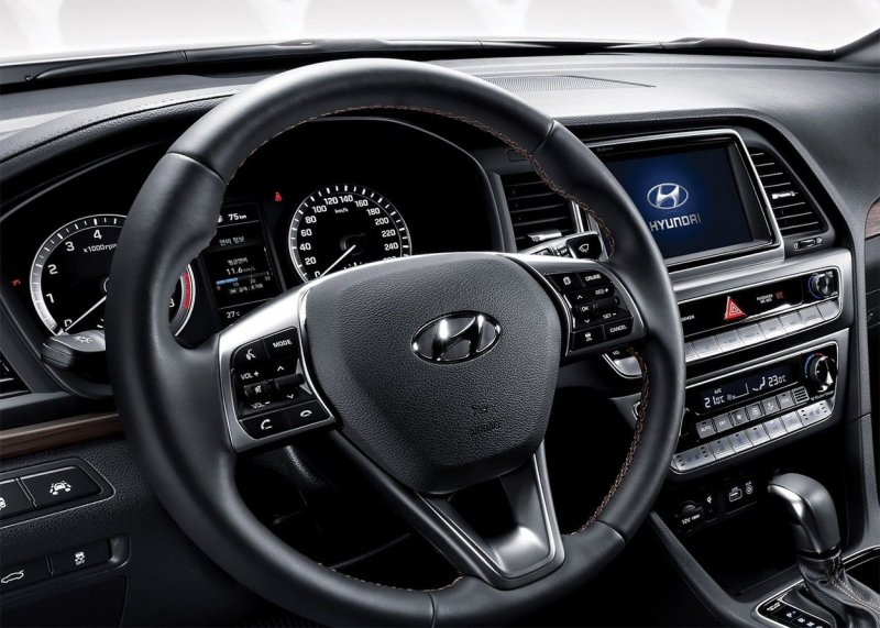 Руль Hyundai Sonata NF