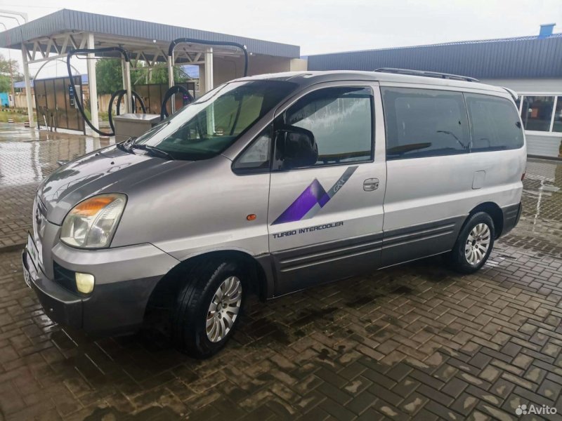 Hyundai Starex 2004