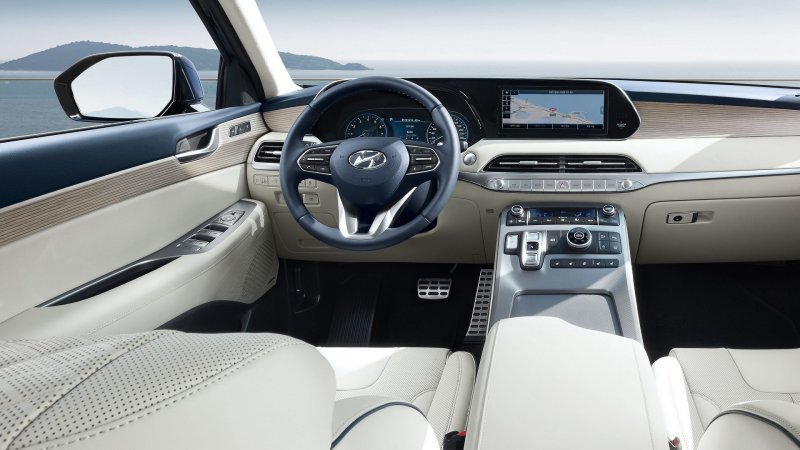 Hyundai Palisade салон 7 мест