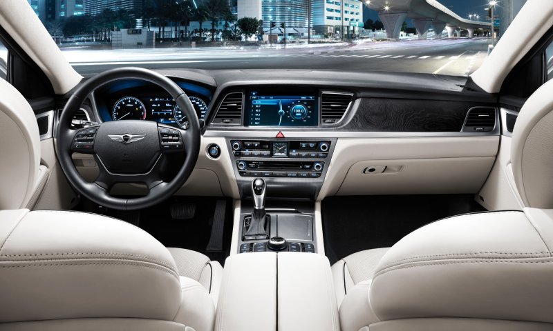 Hyundai Genesis 2014