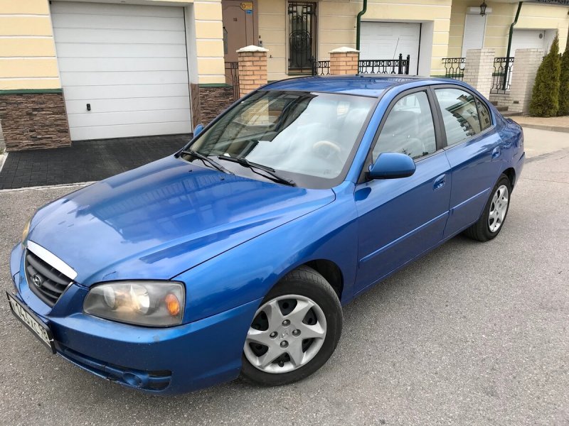 Hyundai Elantra 2003