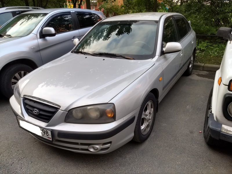 Hyundai Elantra 2003 год