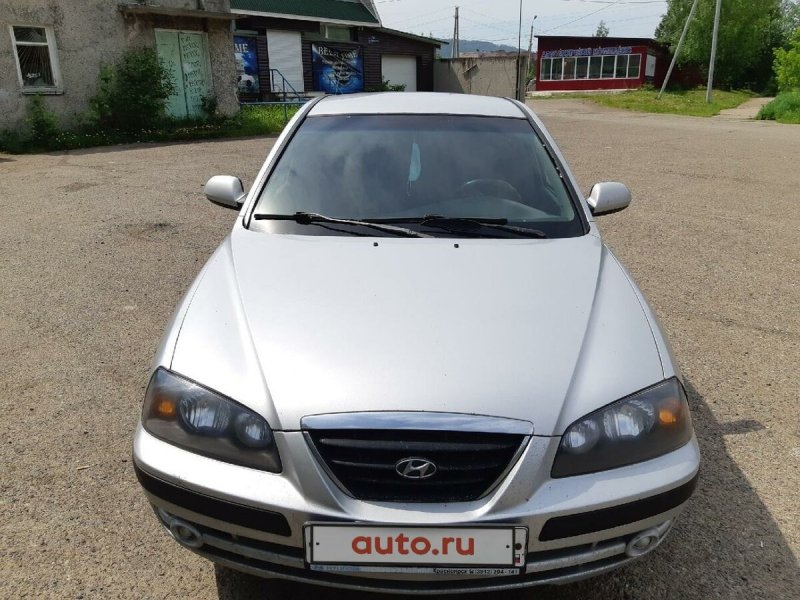 Hyundai Elantra 2003 салон