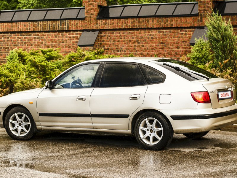 Hyundai Elantra XD 2003