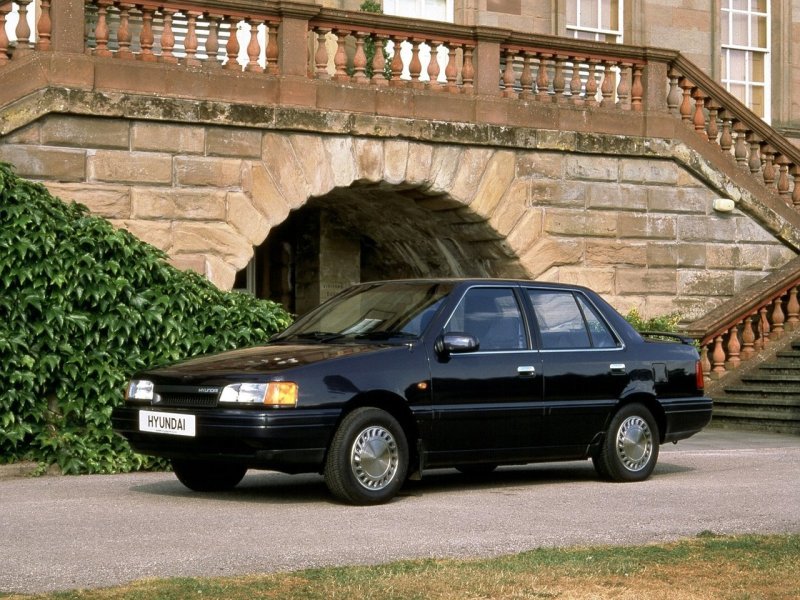 Hyundai 1989