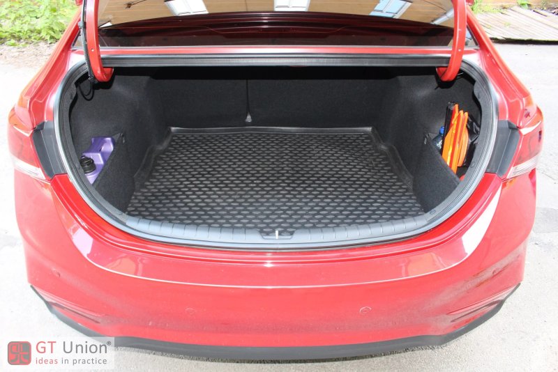 Hyundai Solaris 2 багажник