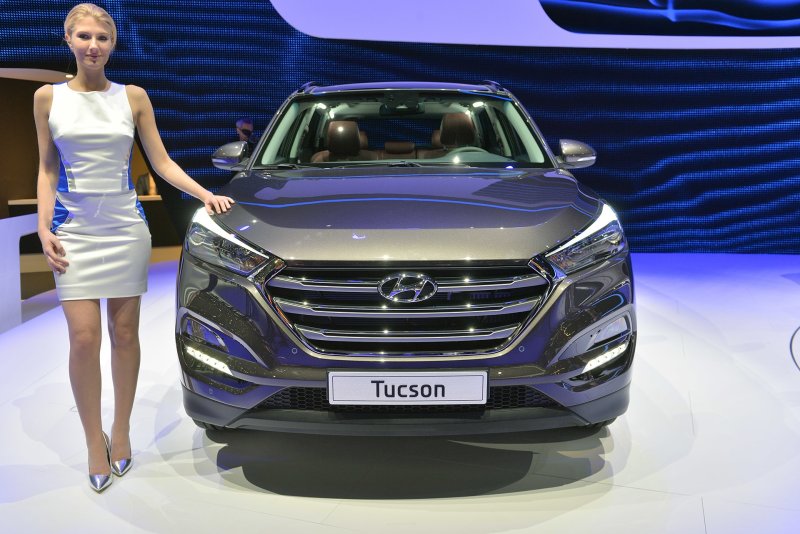 Модель автомобиля Хендай Туссан 2016 года