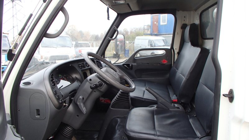 Hyundai hd78 2011