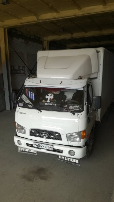 Hyundai HD 78 интерьер