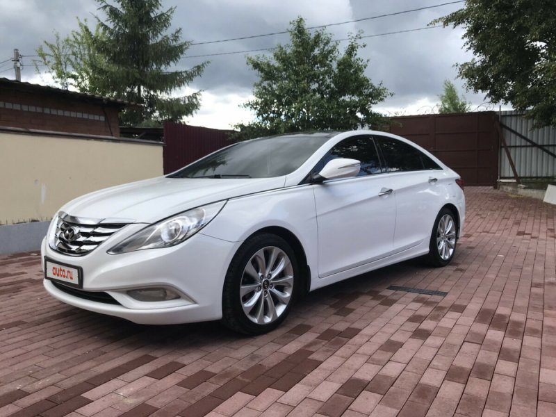 Sonata Hyundai белый 2011