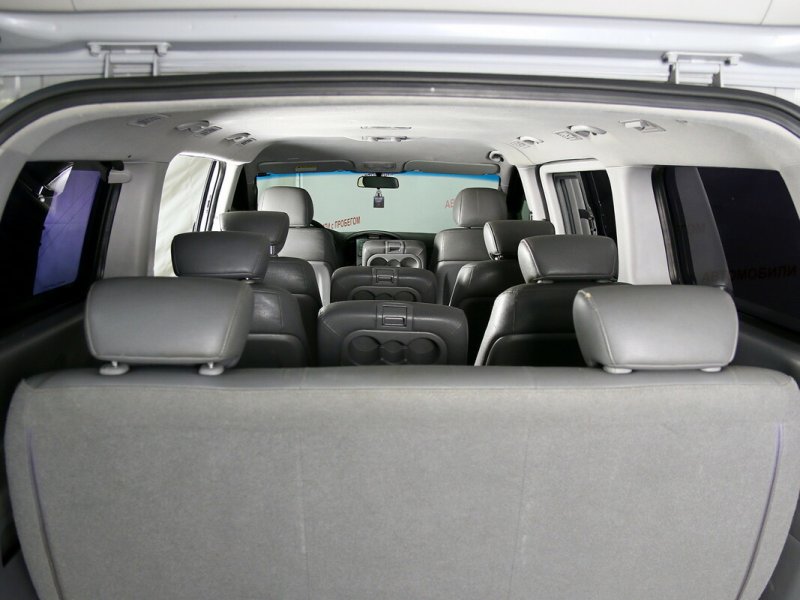 Hyundai Grand l10