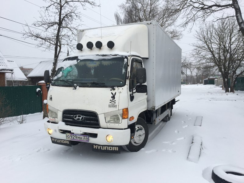 Hyundai HD-72 (18+10)