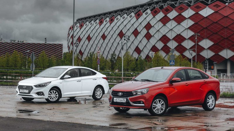 Kia Rio, Hyundai Solaris, Lada Vesta