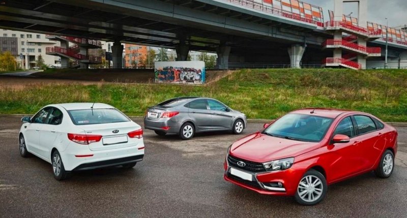 Lada Vesta и Hyundai Solaris