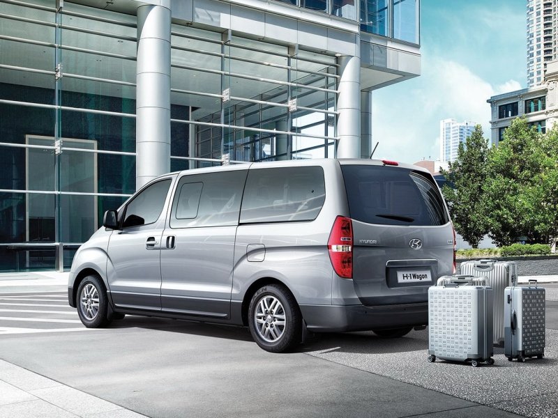 Hyundai Starex h1