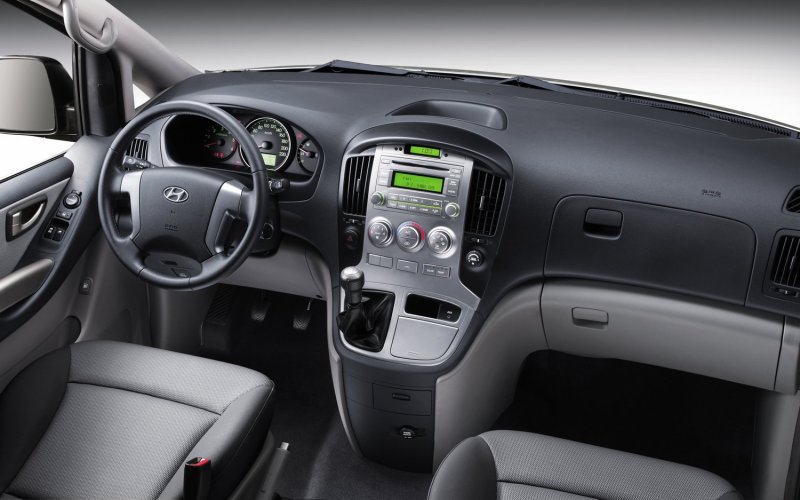 Hyundai Starex h1