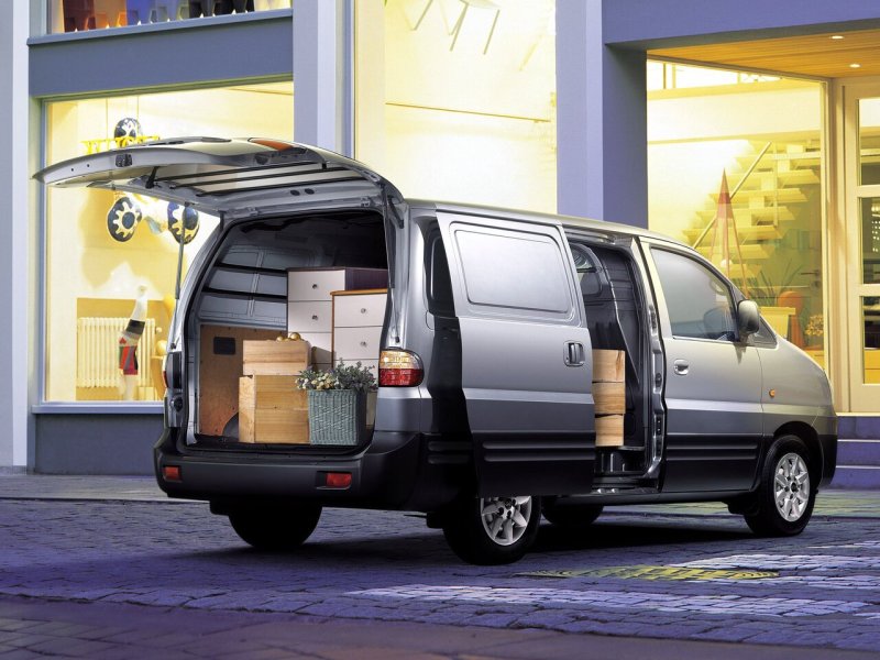 Grand Starex h1