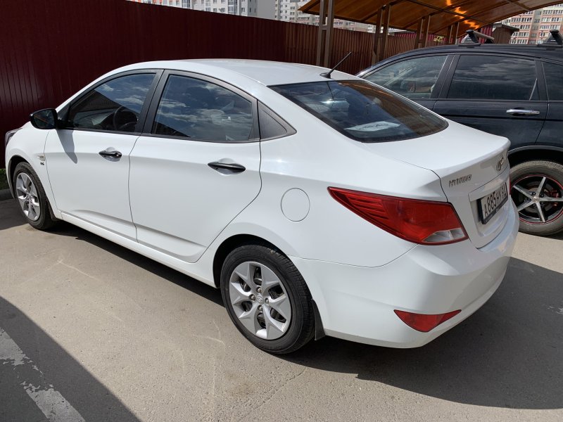Hyundai Solaris с013нх152