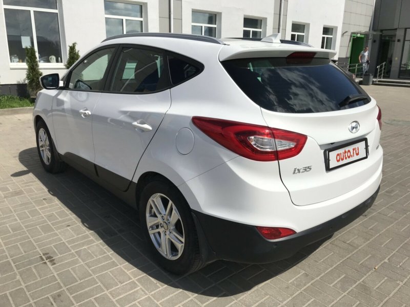 Hyundai Solaris 13 черная