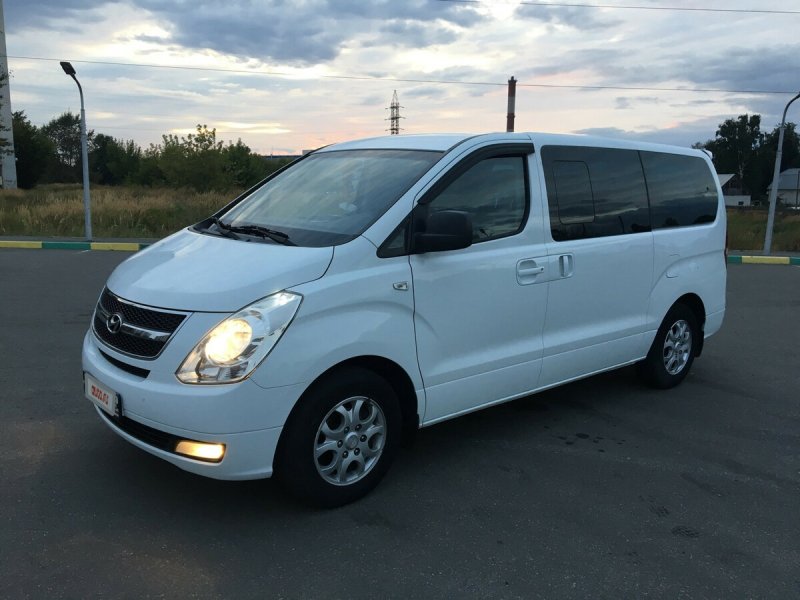 Hyundai h1 белый