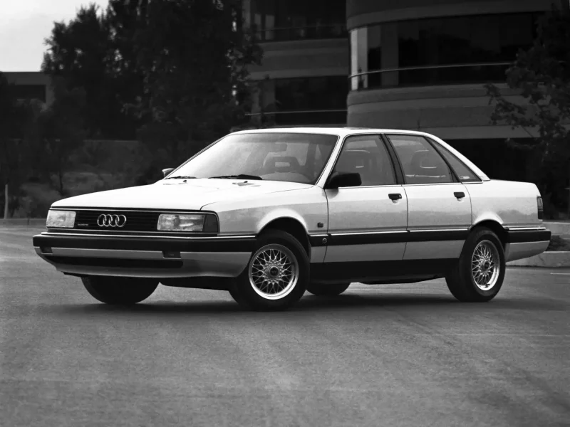 Ауди 200 2.2 кватро