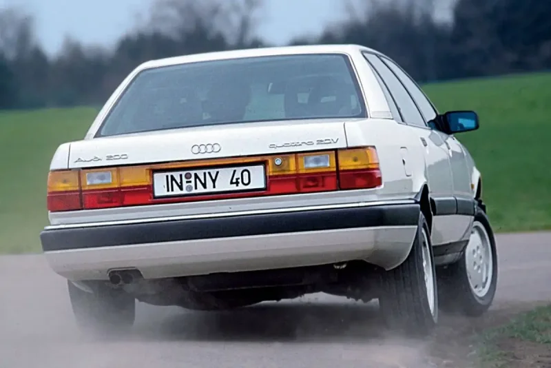 Audi 200 c4
