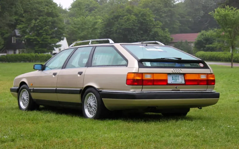Audi 200 кузов
