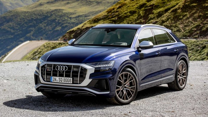 Audi q8