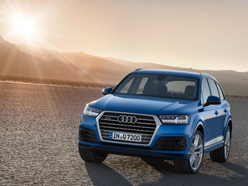 Ауди q7 1