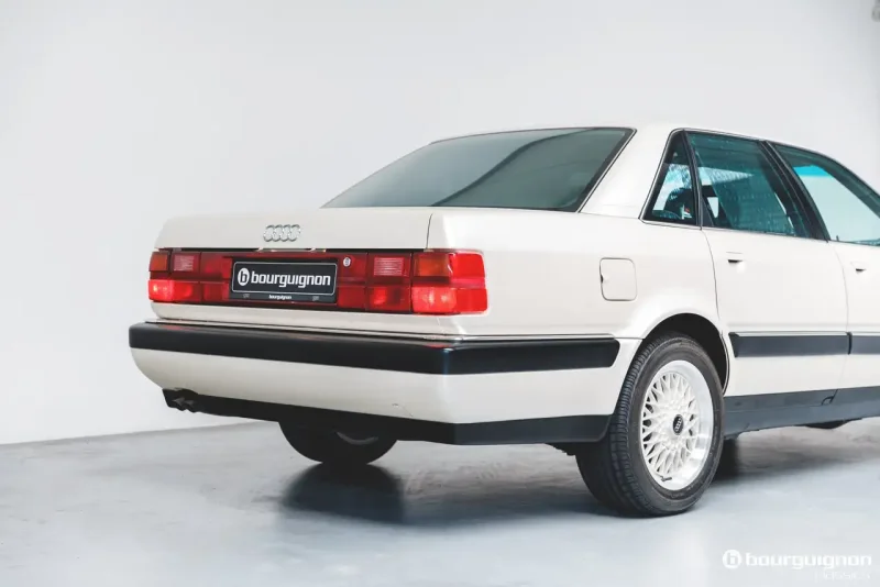 Audi v8 1990