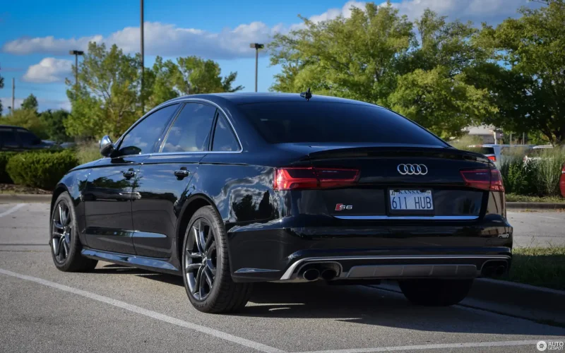 Audi s6 sedan