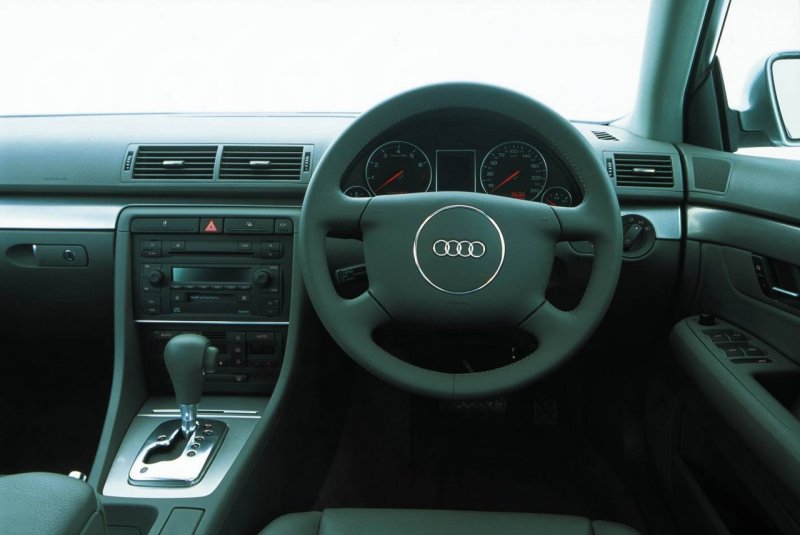 Audi a4 b6 Interior