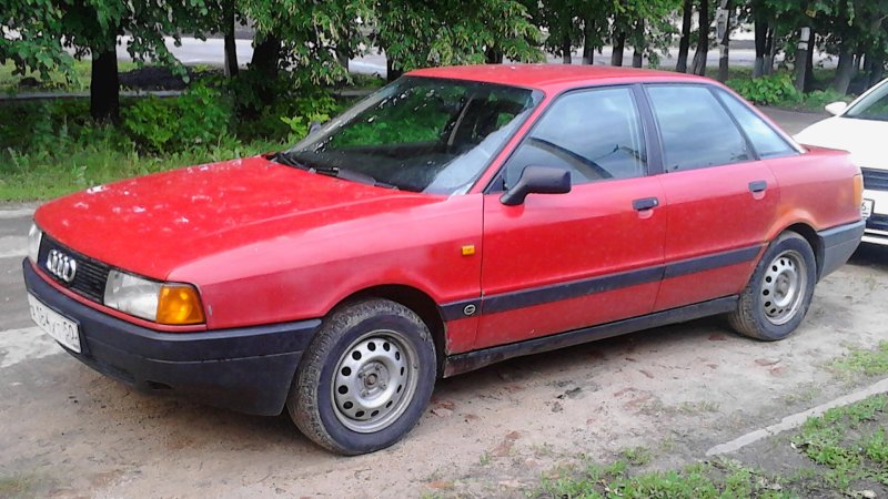 Ауди 80 б3 красная