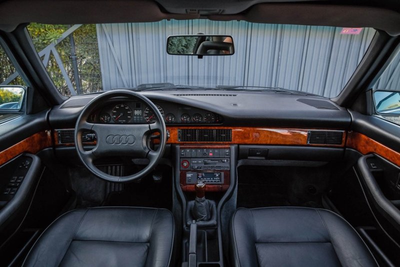 Audi v8 1995
