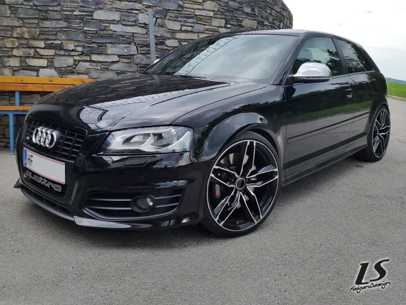 Audi rs3 8p Black