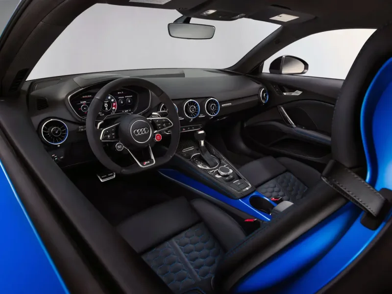 Ауди ТТ RS 2019