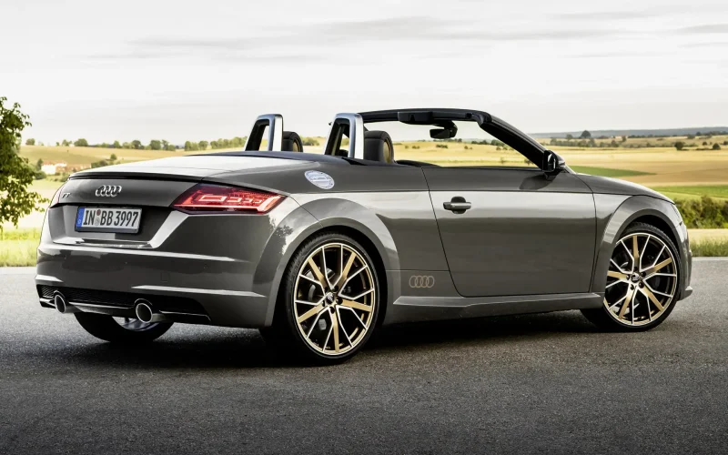 Ауди TT RS 2020