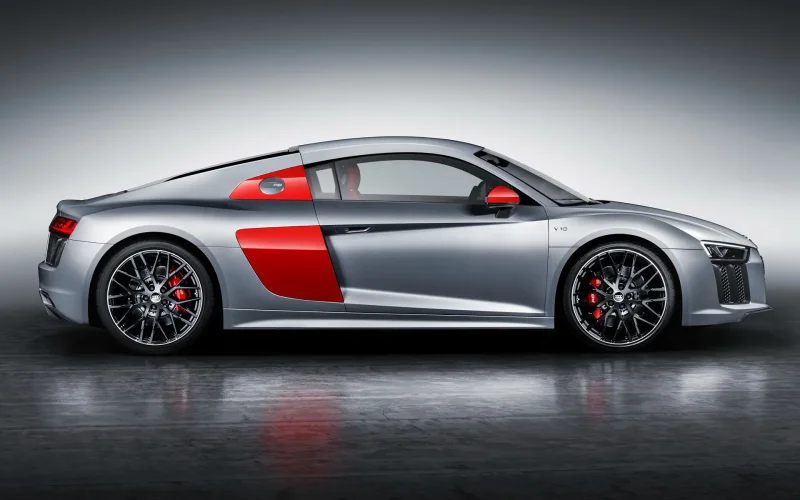 Спортивная Audi r8
