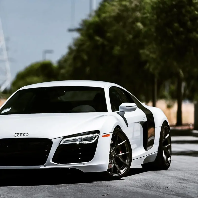 Audi r9