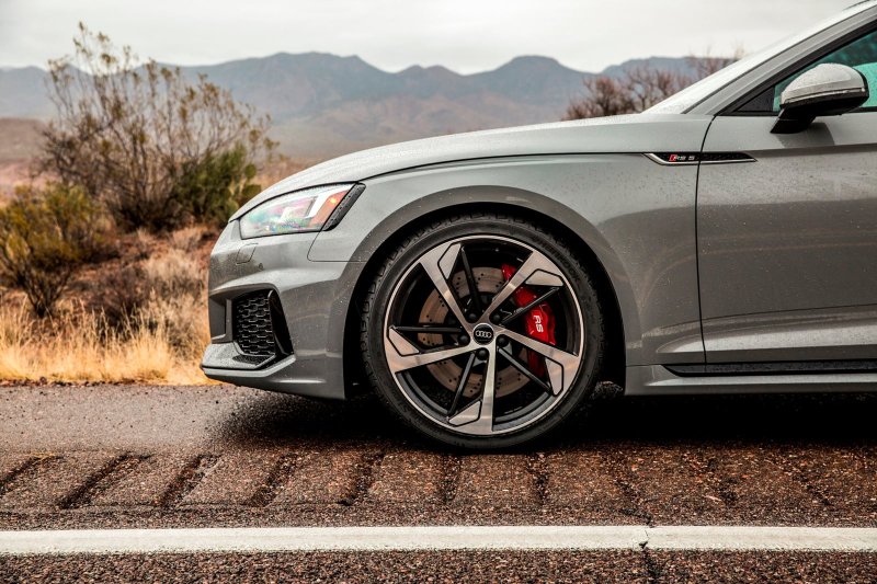 Диски Audi rs5 r20