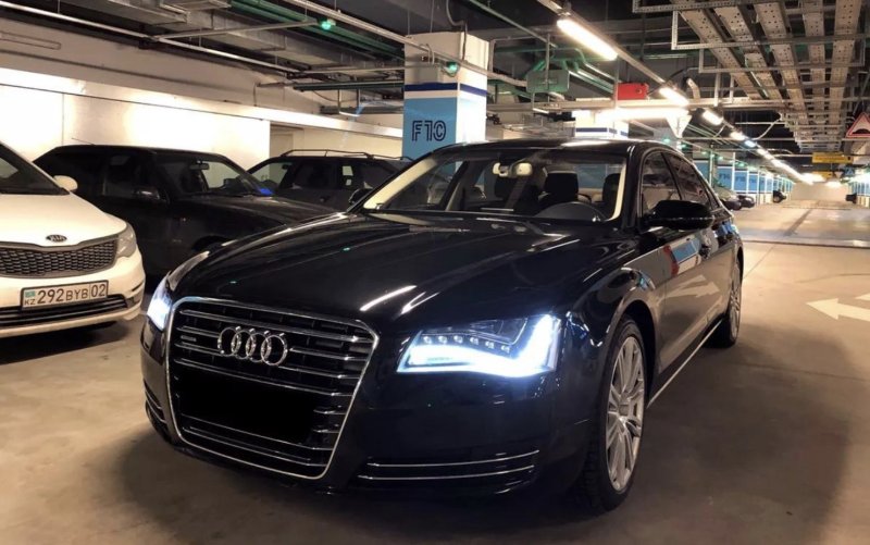 Audi a8 2022 Рестайлинг