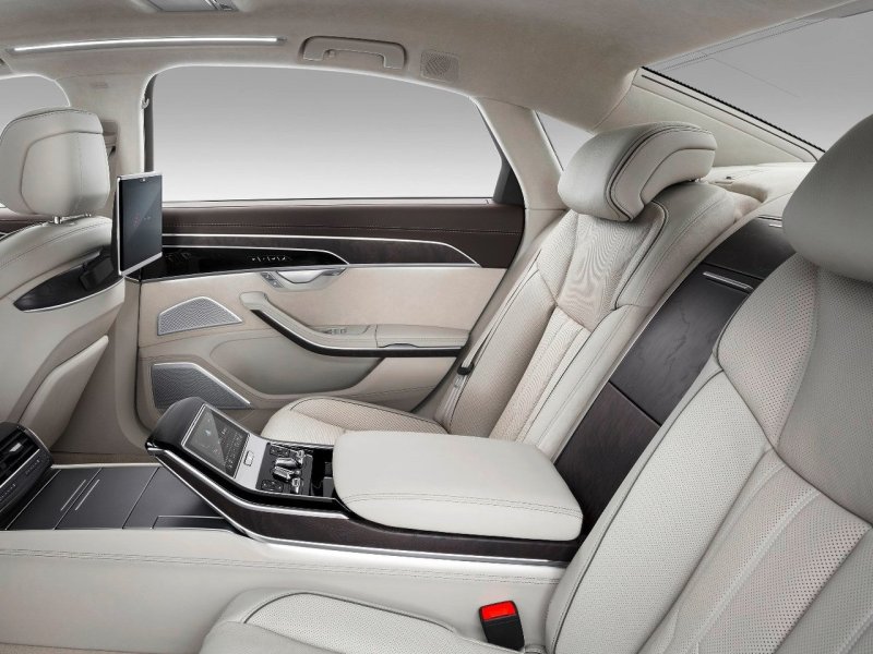 Audi a8 long 2016