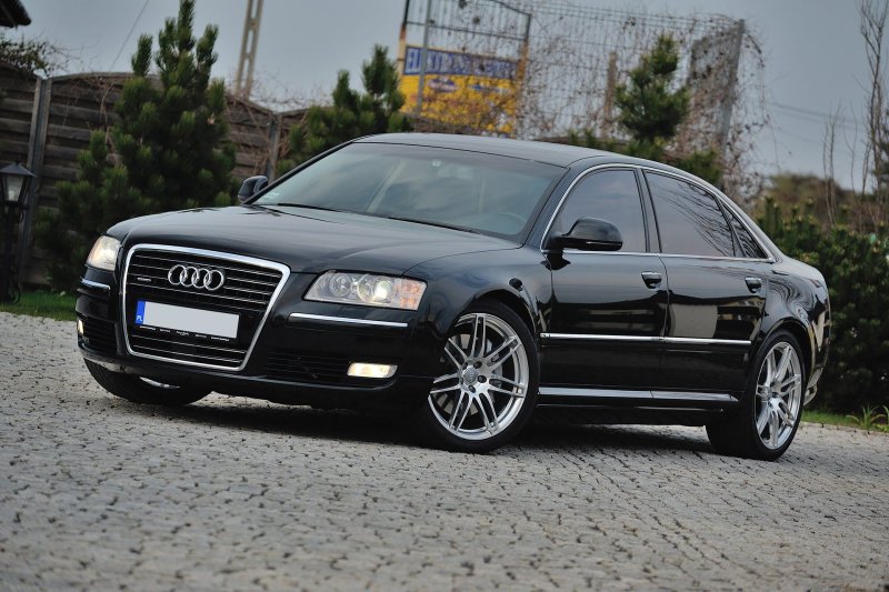 Audi a8 long 2017