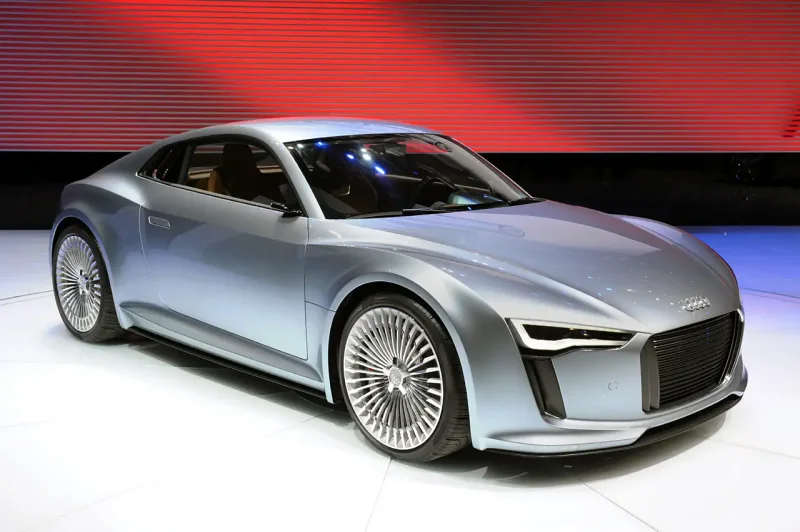 Audi e-tron 2013