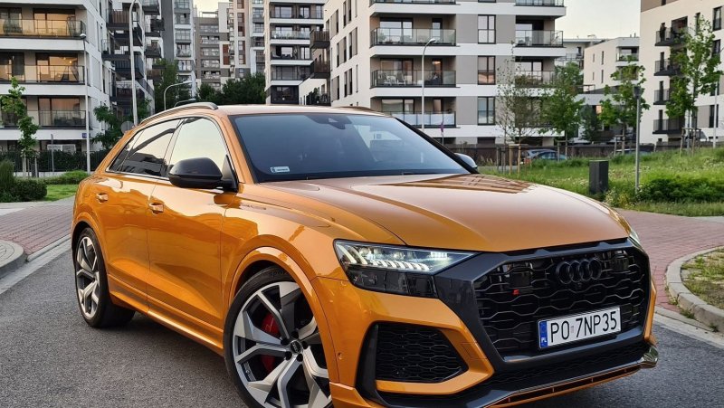 Audi кроссовер q8