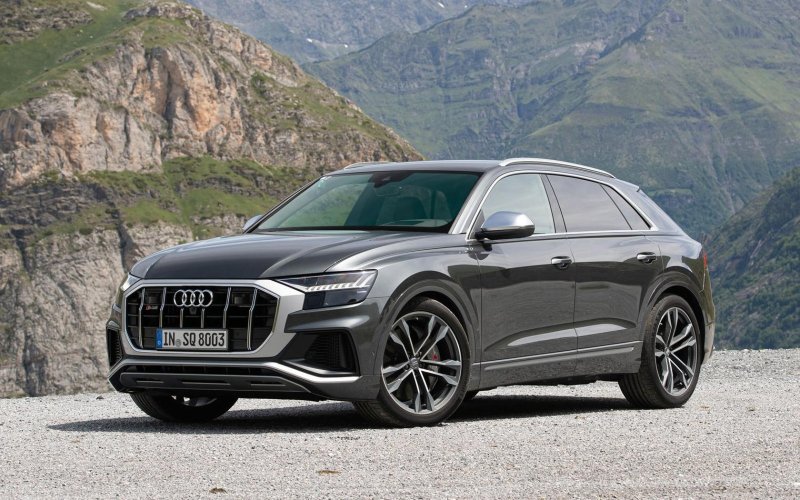 Audi q8 2020 White