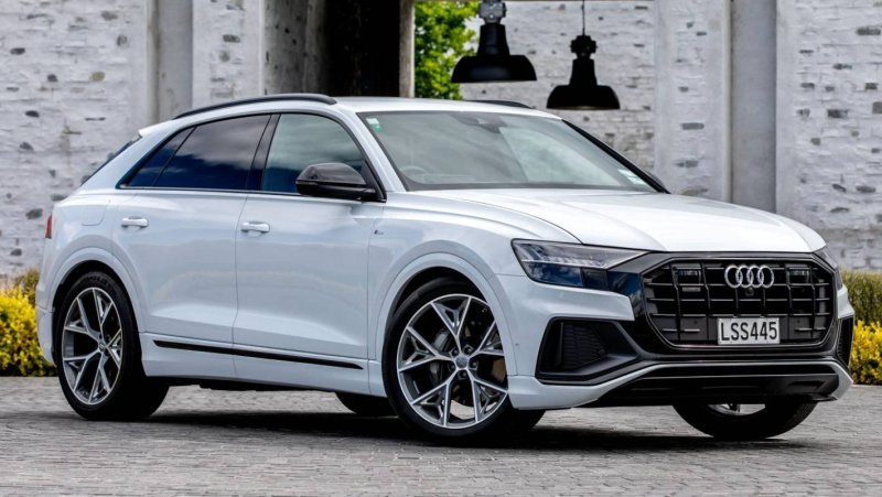 Ауди RS q8