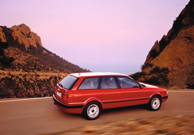 Audi 80 b4 avant универсал