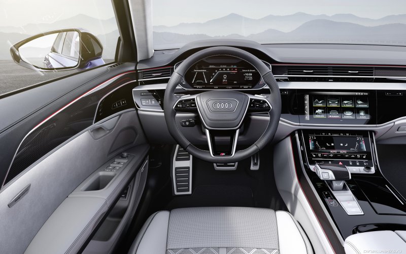 Новая Audi a8 2022