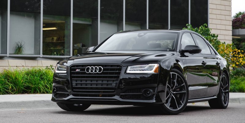 Новая Audi a8 2022